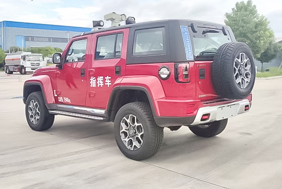 北汽四驅越野指揮車 (5).jpg